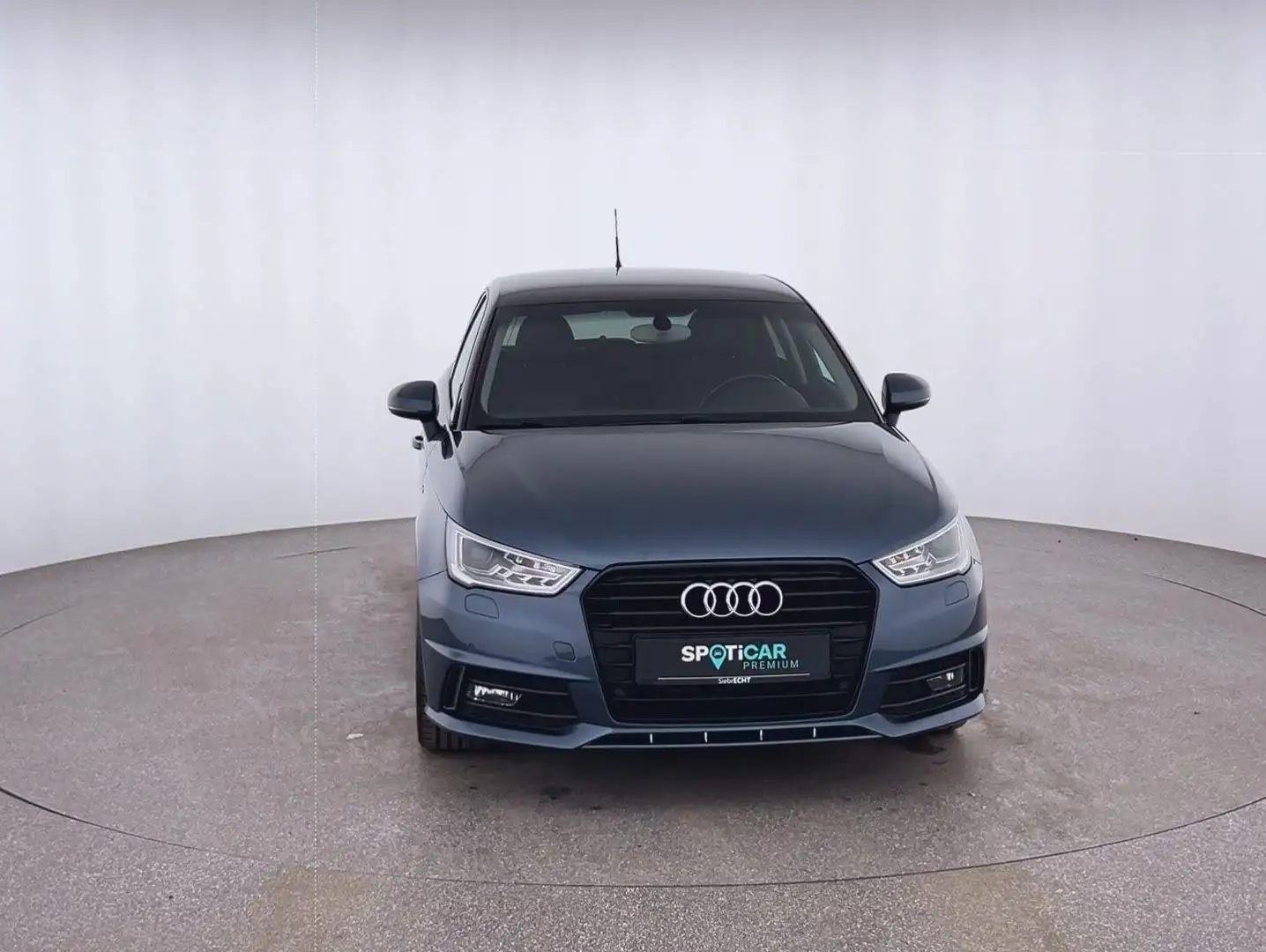 Audi A1 sport 1.4 TFSI*NAVI*SHZ*PDC*uvm Blau - 2
