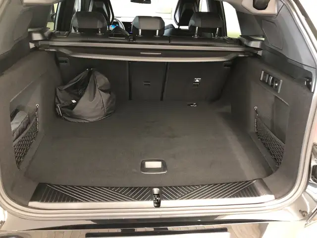 BMW X3 30e xDrive Ansicht 11