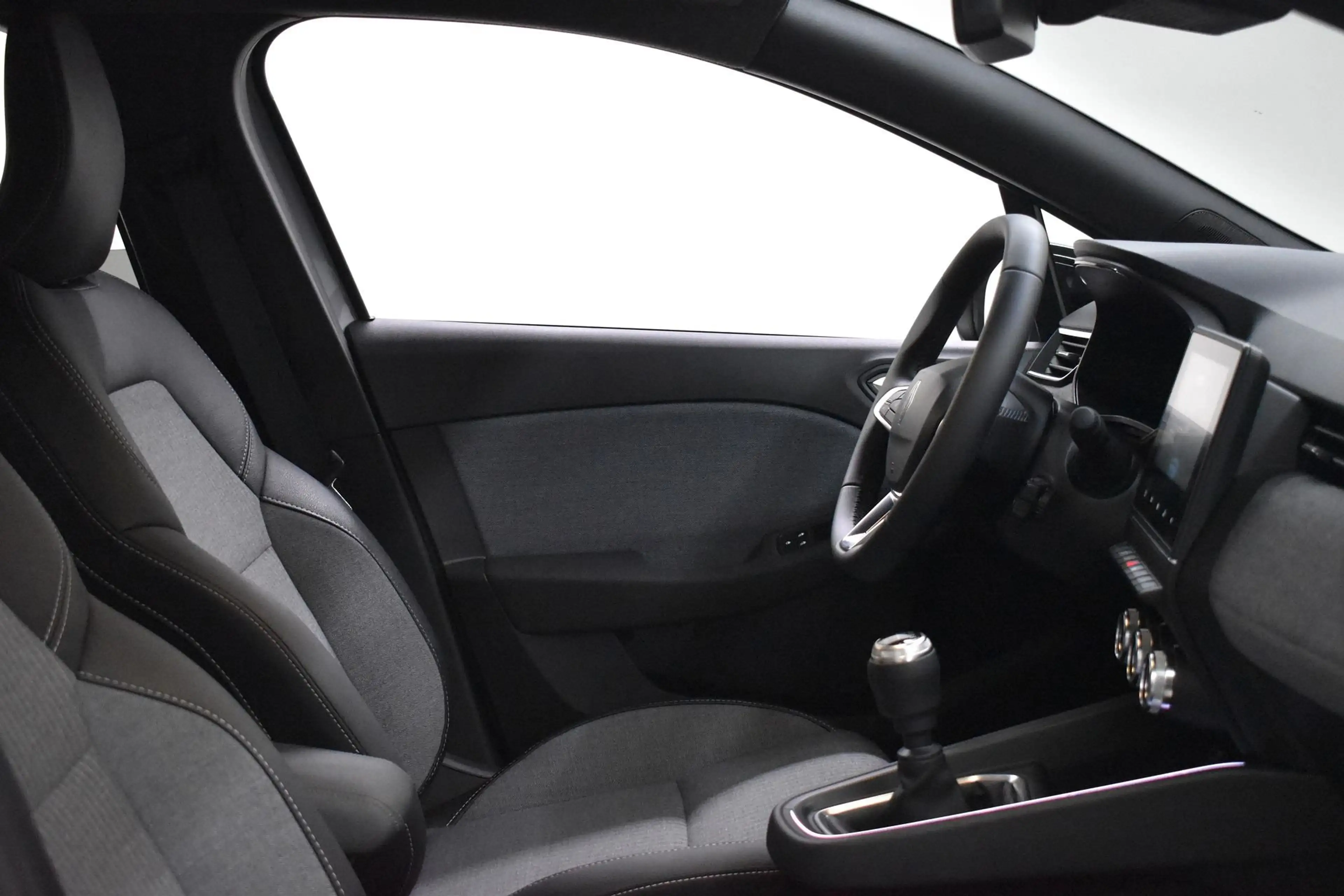 Renault Clio Techno TCe 90 / Valckenier Denderhoutem — photo 9