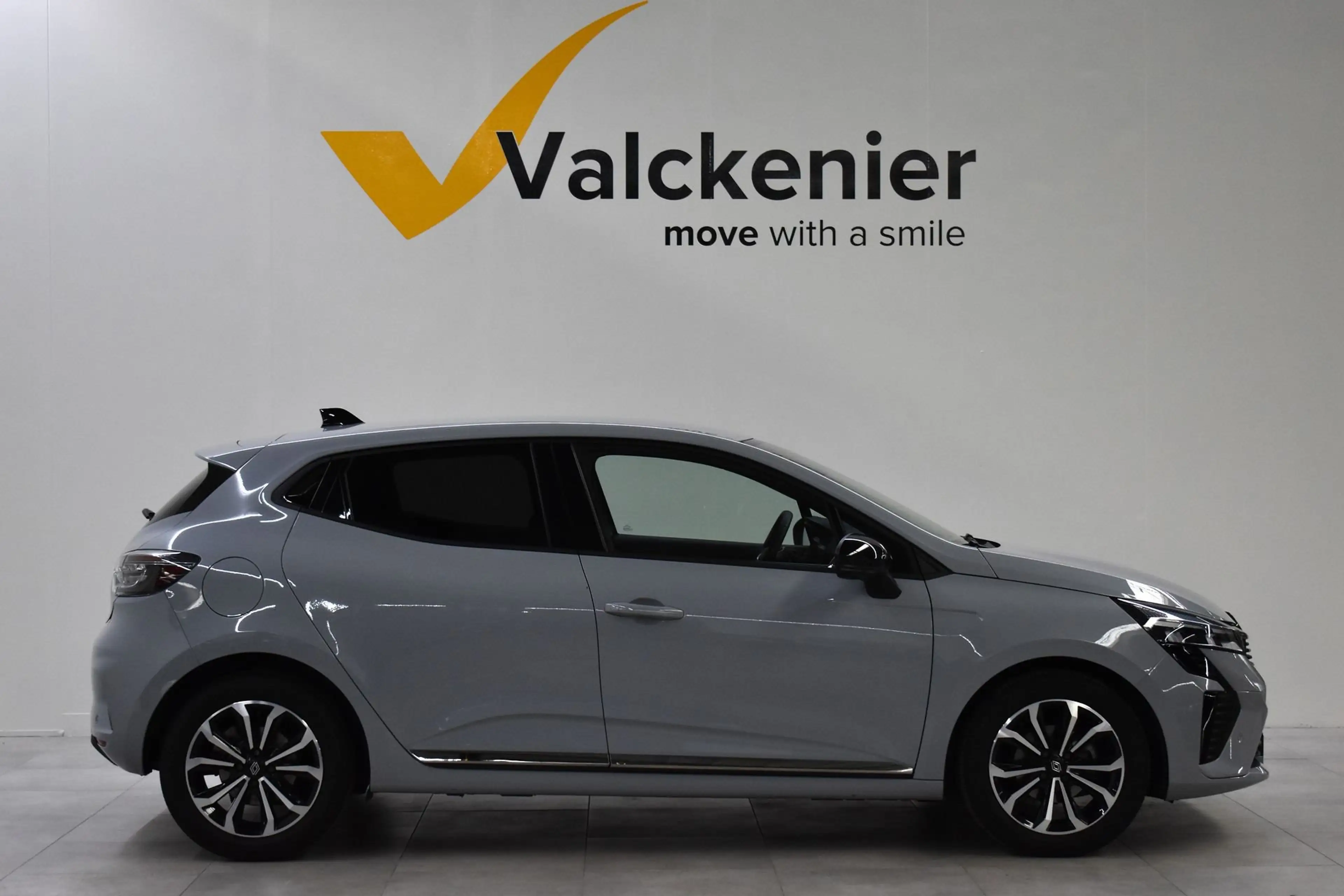 Renault Clio Techno TCe 90 / Valckenier Denderhoutem — photo 4