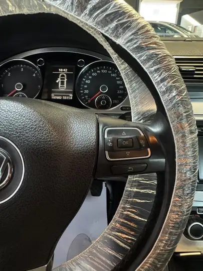 Volkswagen Passat CC 2.0 TDI Advance 2010, foto 14