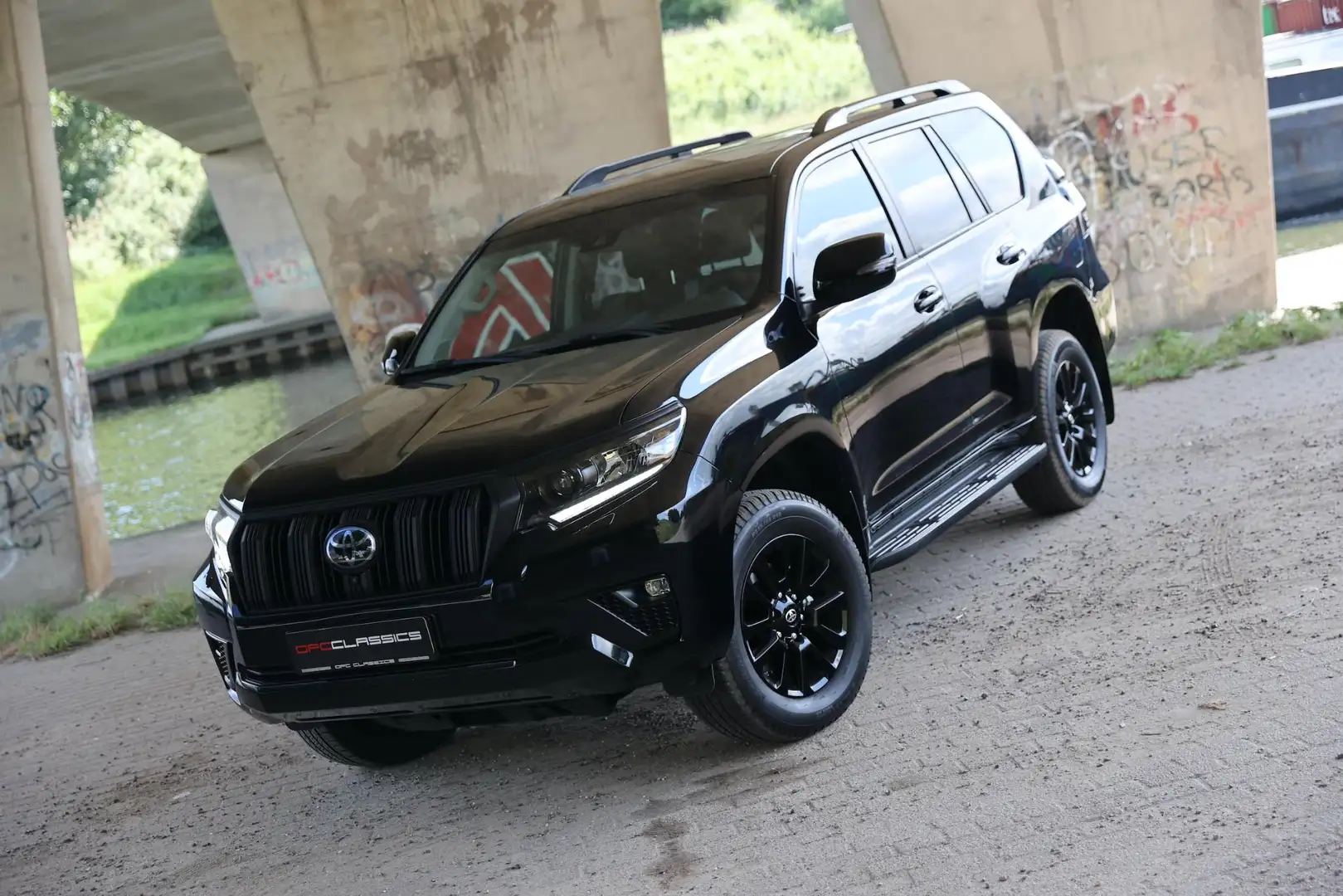 Toyota Land Cruiser 2.8 D-4D Executive TEC Edition - 2