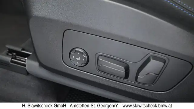 BMW X1 xDrive20d U11 Ansicht 10