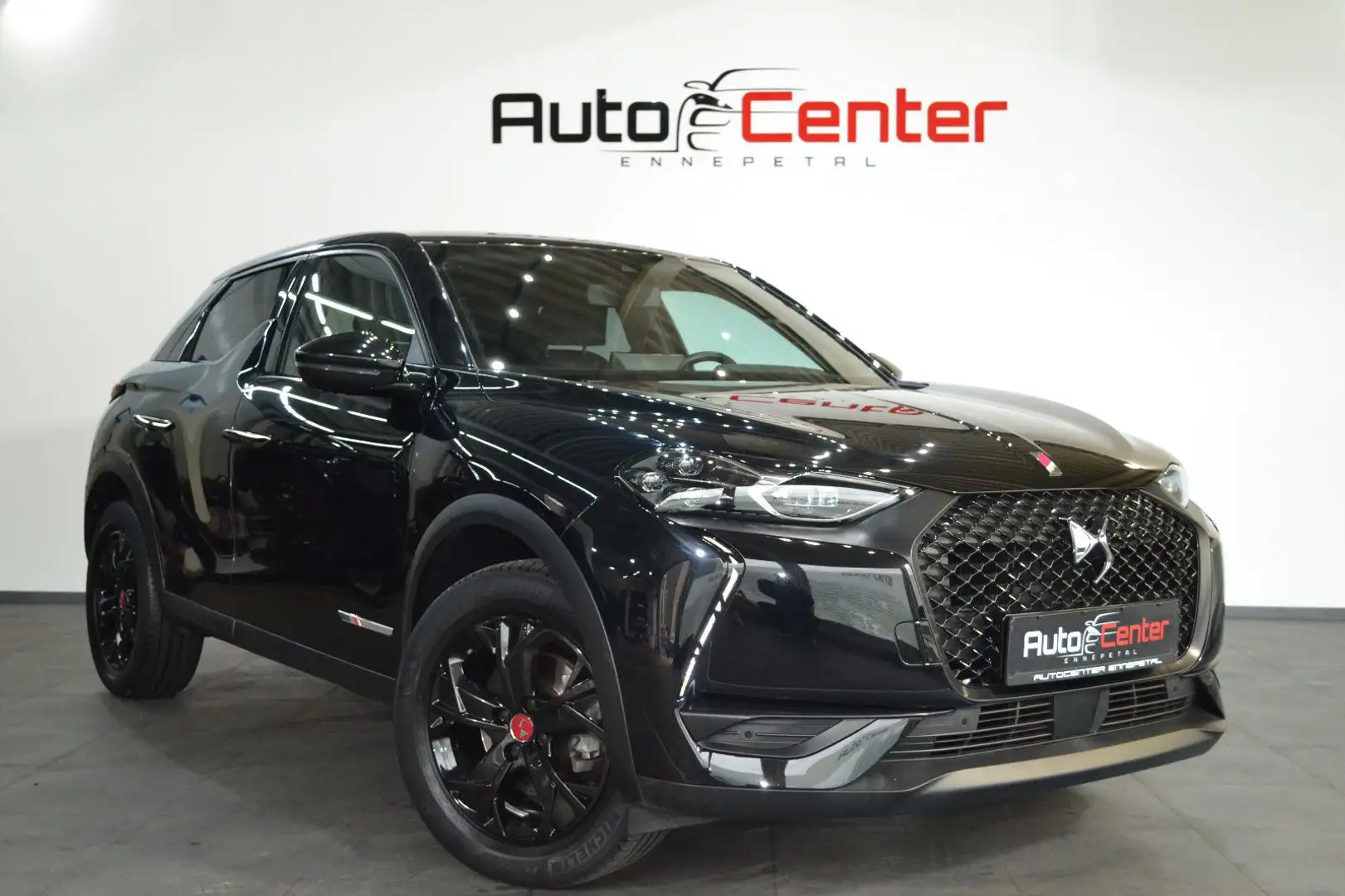 DS Automobiles DS 3 Crossback Performance Line*2.Hand*Automatik* Schwarz - 2