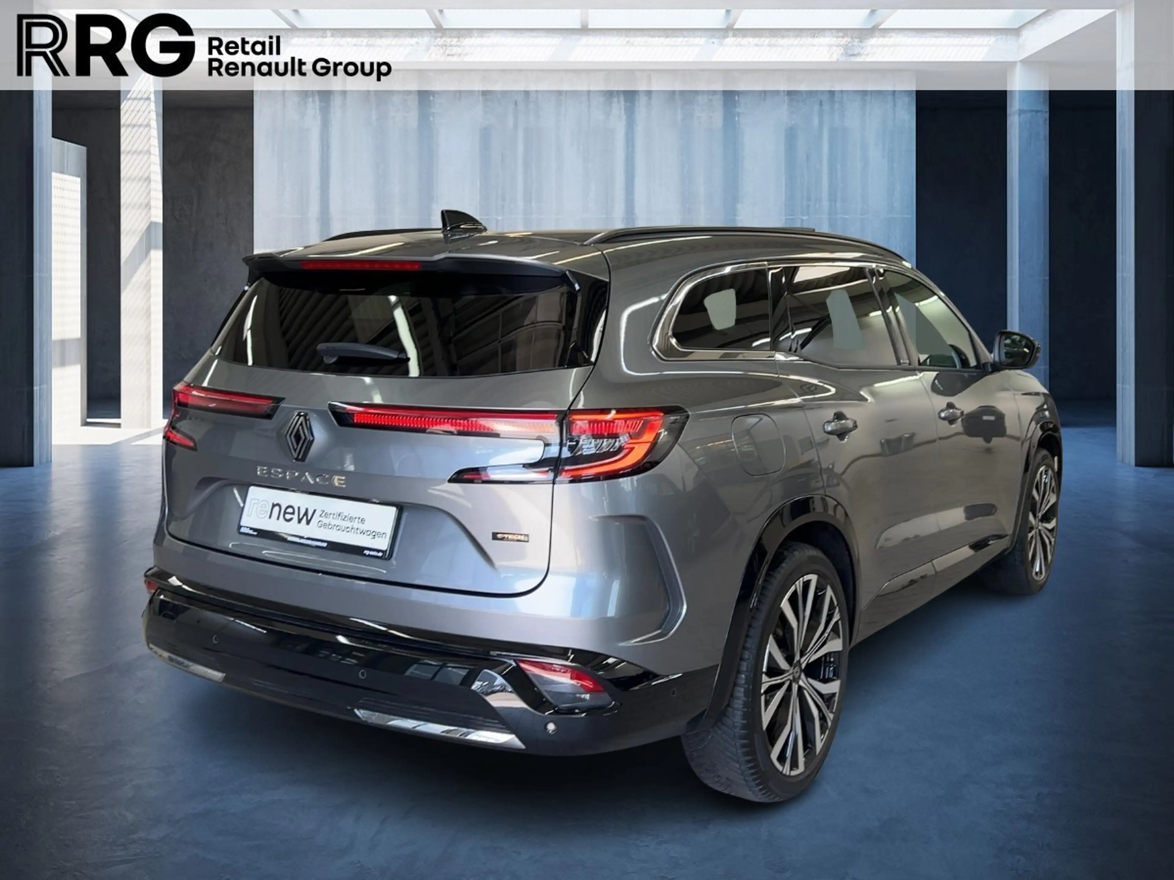 Renault Espace 6 Iconic E-Tech Full Hybrid 200 SHZ PDC BT — photo 5