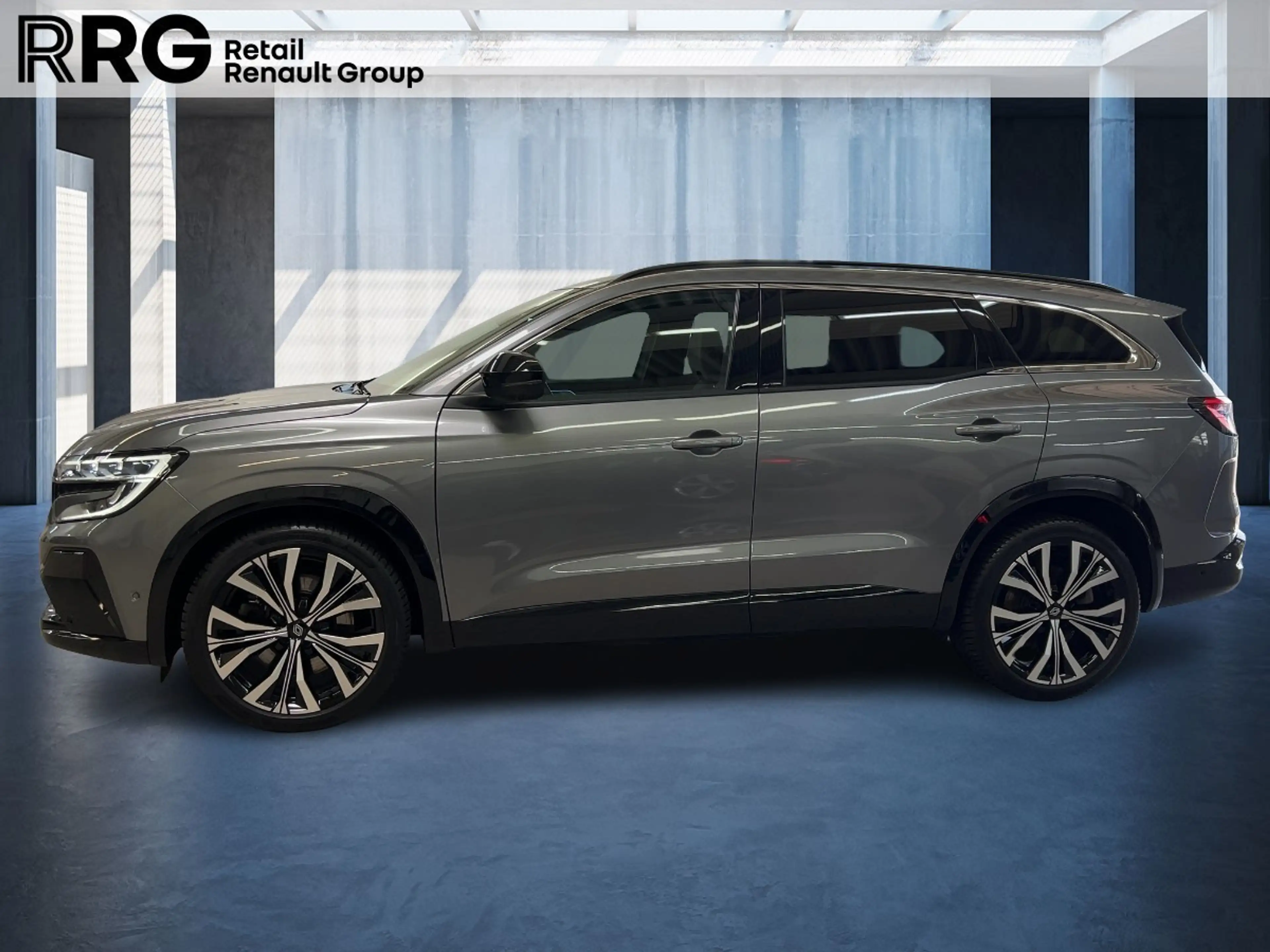 Renault Espace 6 Iconic E-Tech Full Hybrid 200 SHZ PDC BT — photo 2