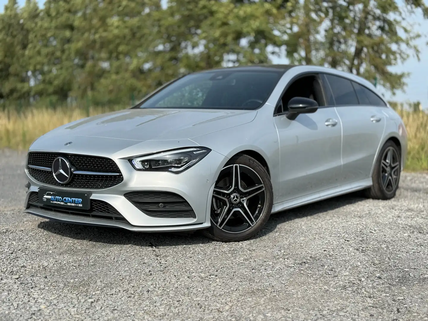 Mercedes-Benz CLA 180 AMG line panoramisch open dak sfeerverlichting - 2