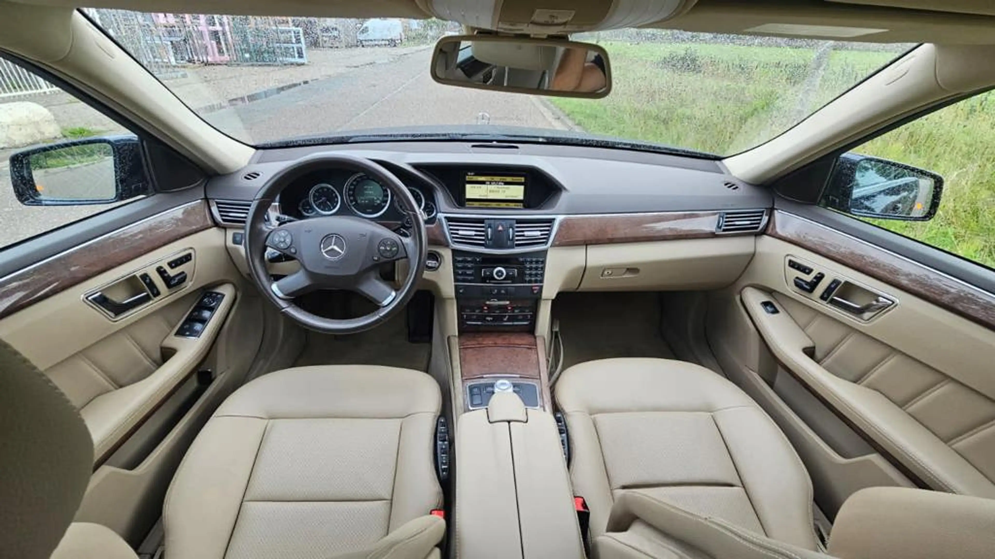 Mercedes-Benz E 350 Estate CGI V6 | VOLLEDIG DEALER ONDERHOUDEN | NAP — photo 8