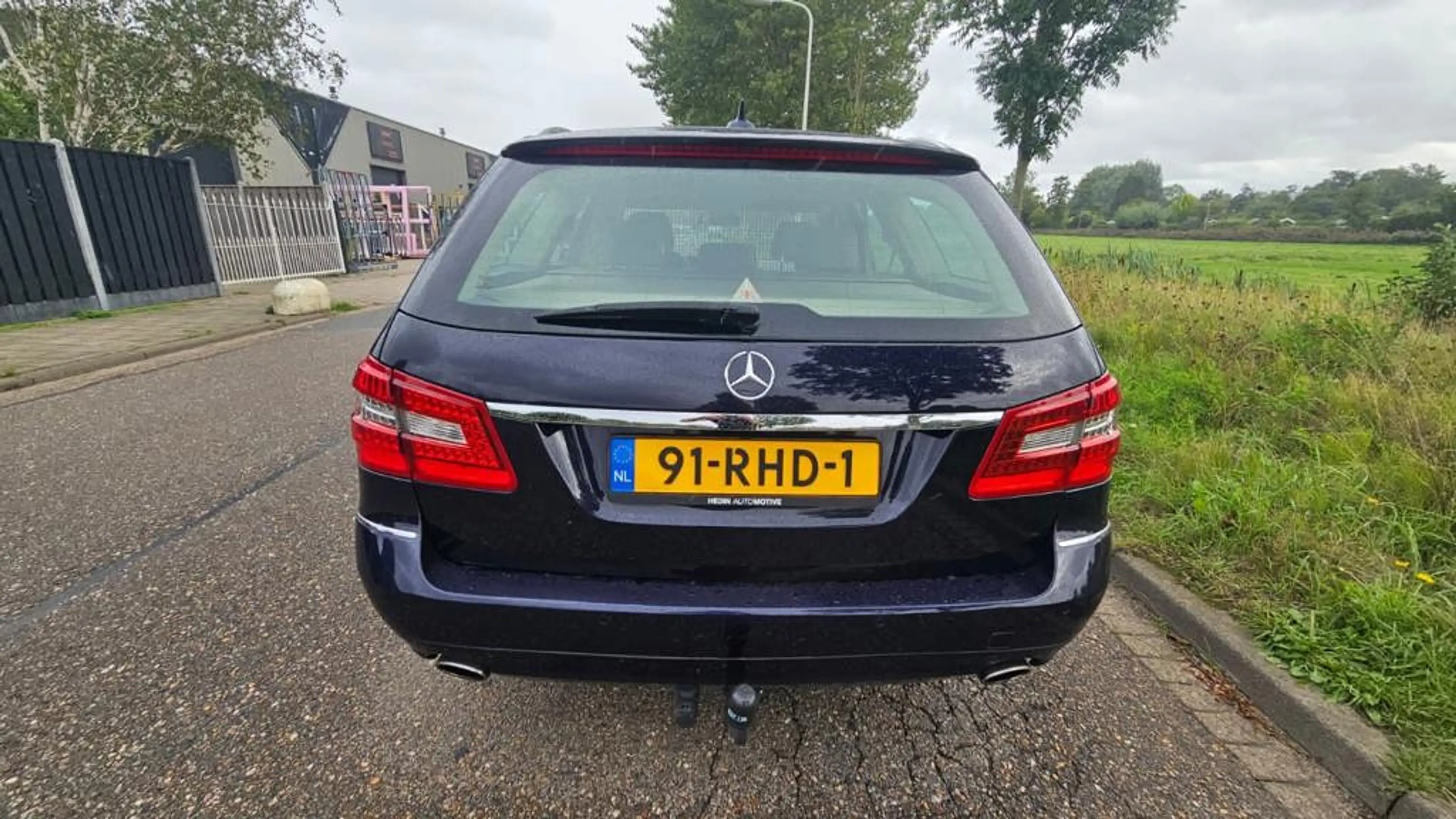 Mercedes-Benz E 350 Estate CGI V6 | VOLLEDIG DEALER ONDERHOUDEN | NAP — photo 4