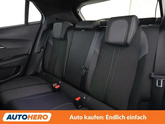 Peugeot 2008 view 14