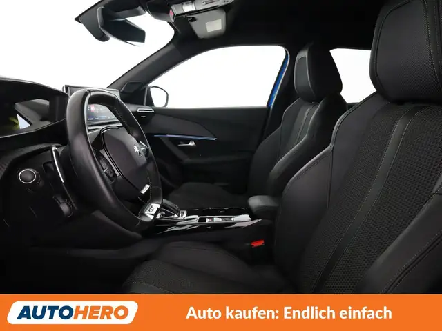 Peugeot 2008 view 10
