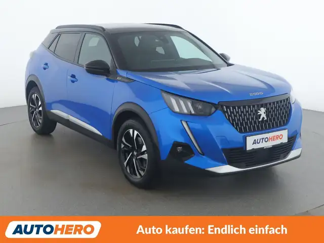 Peugeot 2008 view 8
