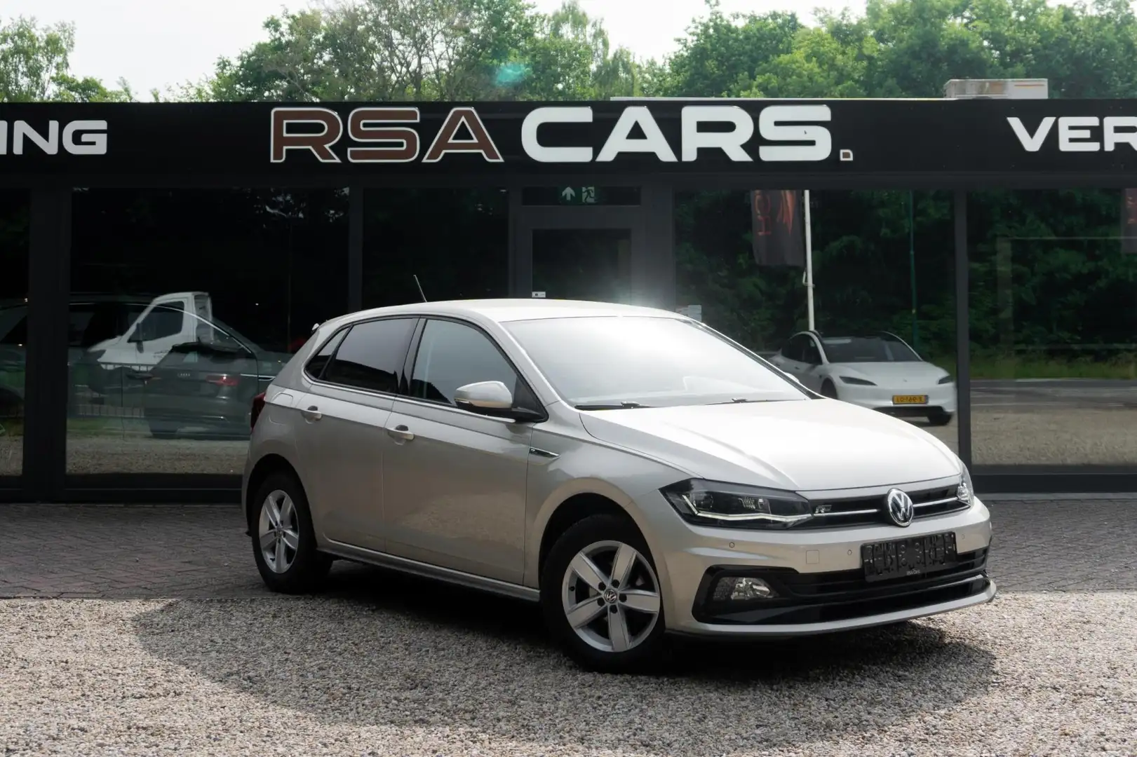 Volkswagen Polo 1.0 TSI R-Line / Car play / Keyless / Garantie / Beige - 1