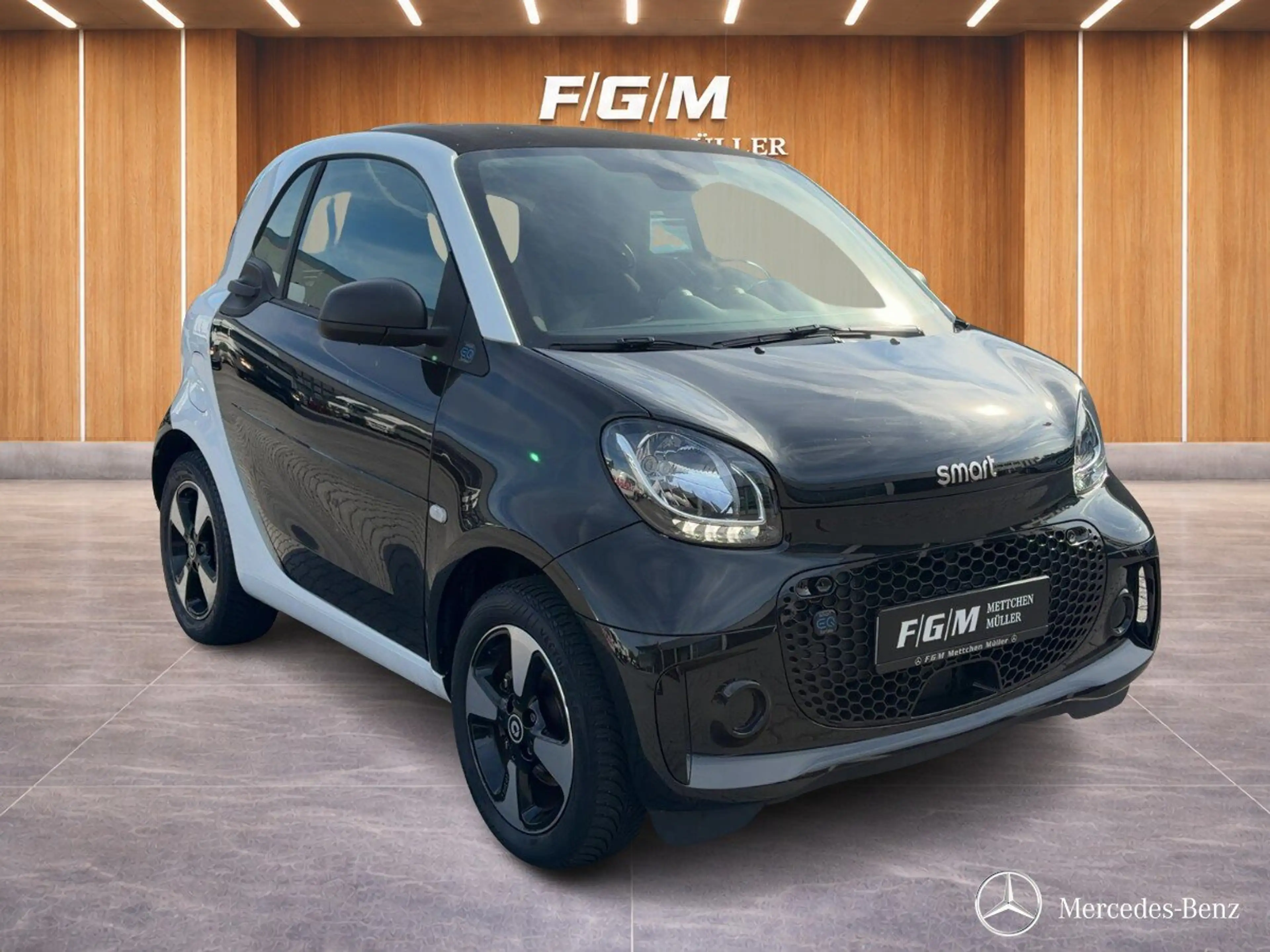smart forTwo EQ fortwo coupe KLIMA+TEMPOMAT+ELEK.FH.+DAB+LED+ — photo 4