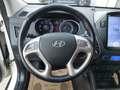 Hyundai iX35 2,0 CRDi UpGrade 4WD mit AHV Weiß - thumbnail 12