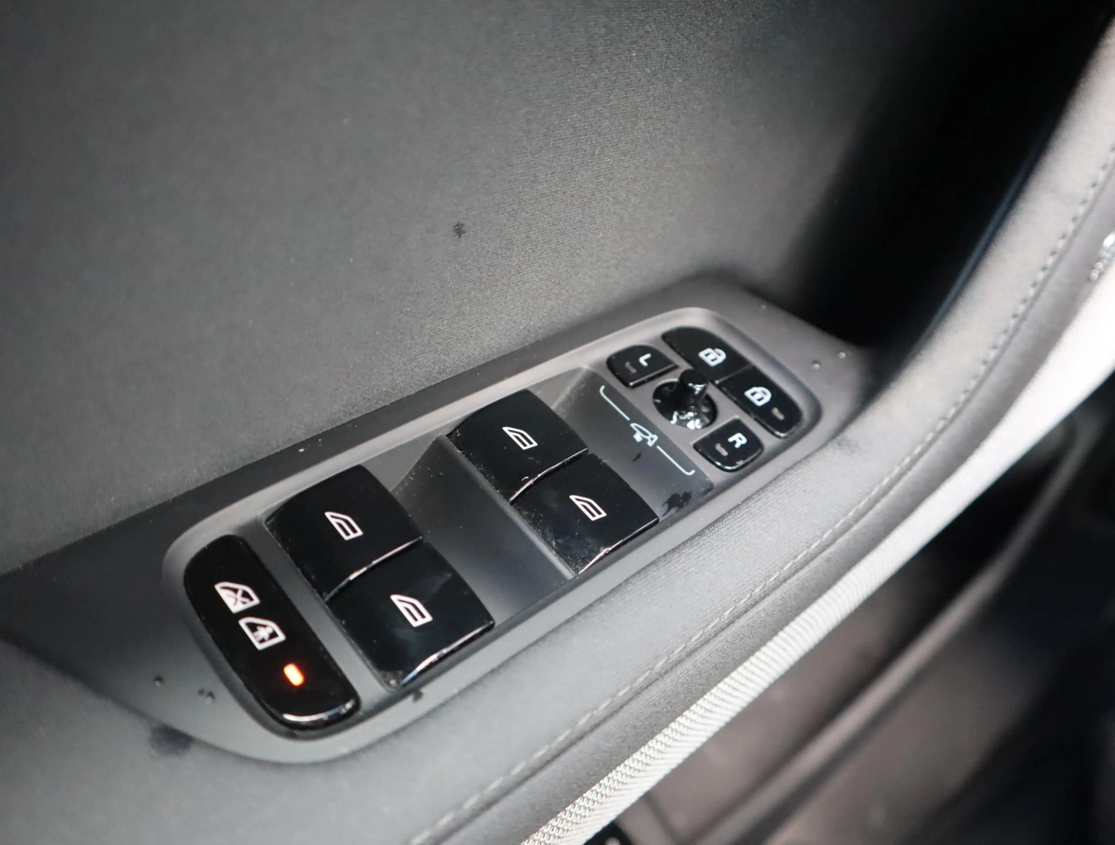 Polestar 2 Long Range Dual Motor Performance Plus 82 kWh | SO — photo 20