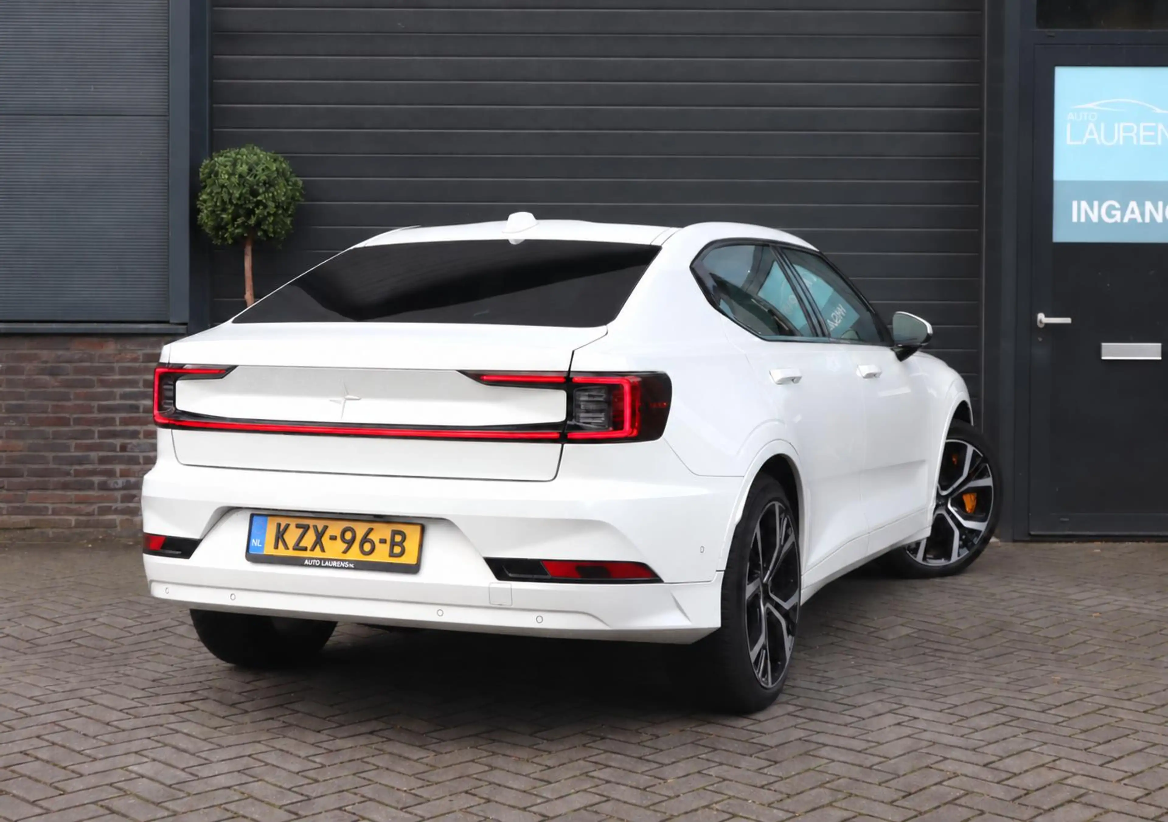 Polestar 2 Long Range Dual Motor Performance Plus 82 kWh | SO — photo 32