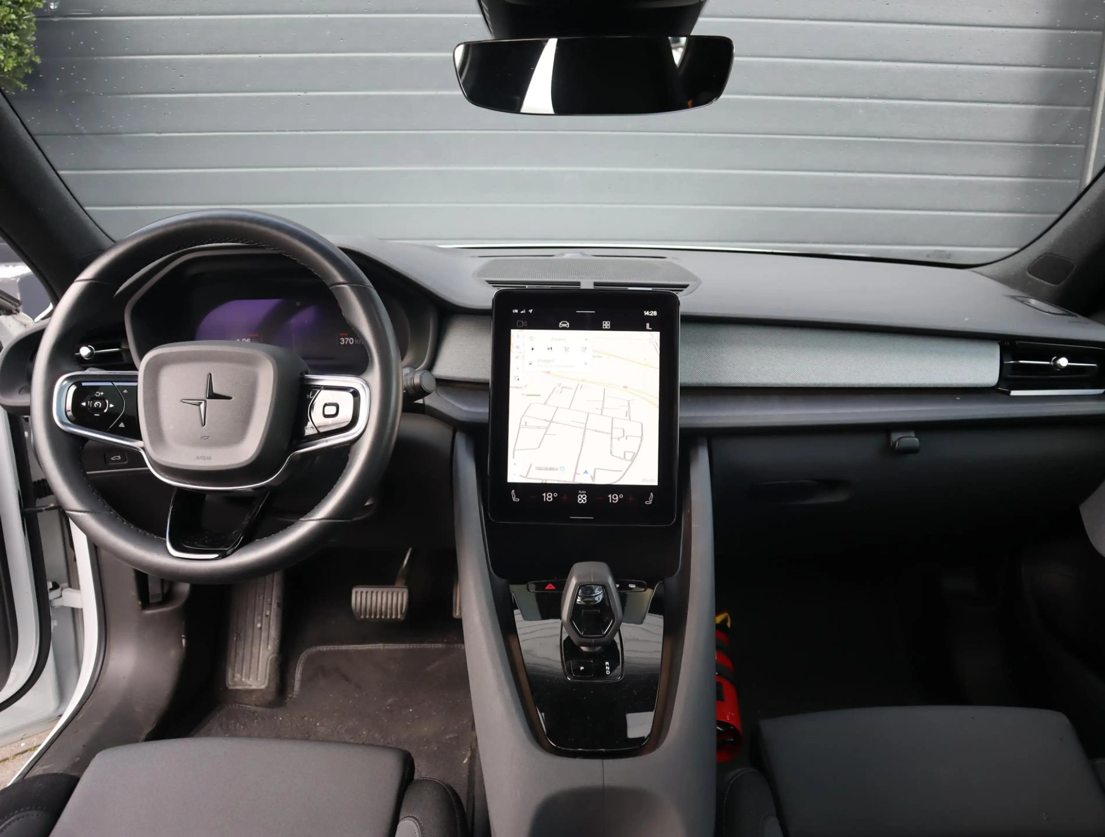 Polestar 2 Long Range Dual Motor Performance Plus 82 kWh | SO — photo 4