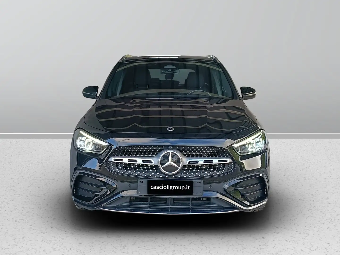 Mercedes-Benz GLA 200 200 d AMG Line Premium auto Nero - 2