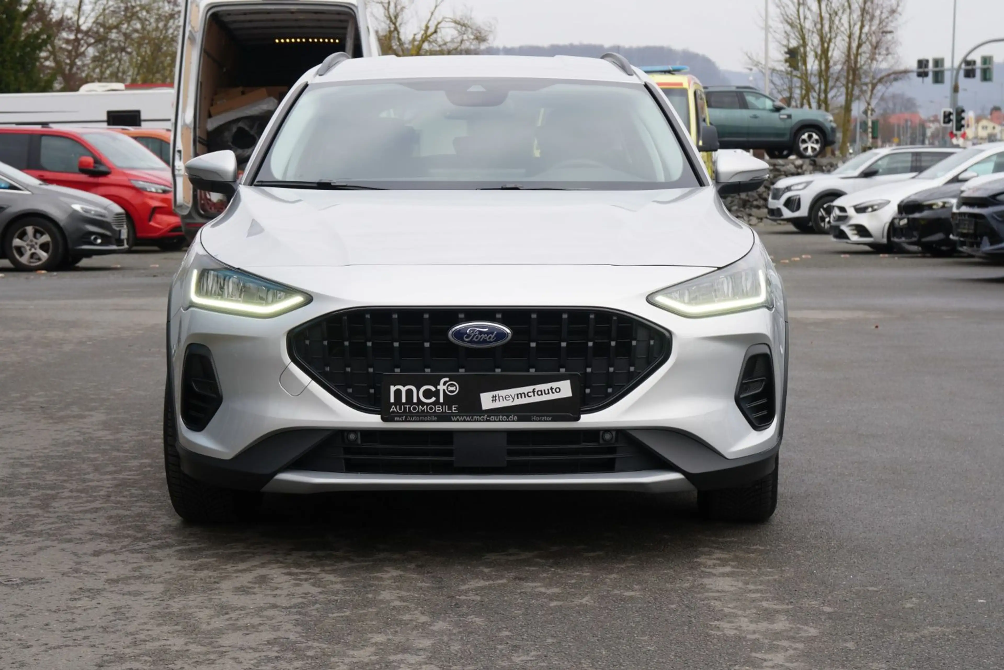 Ford Focus Turnier Aut. Active *Garantie*ACC*LED* — photo 2