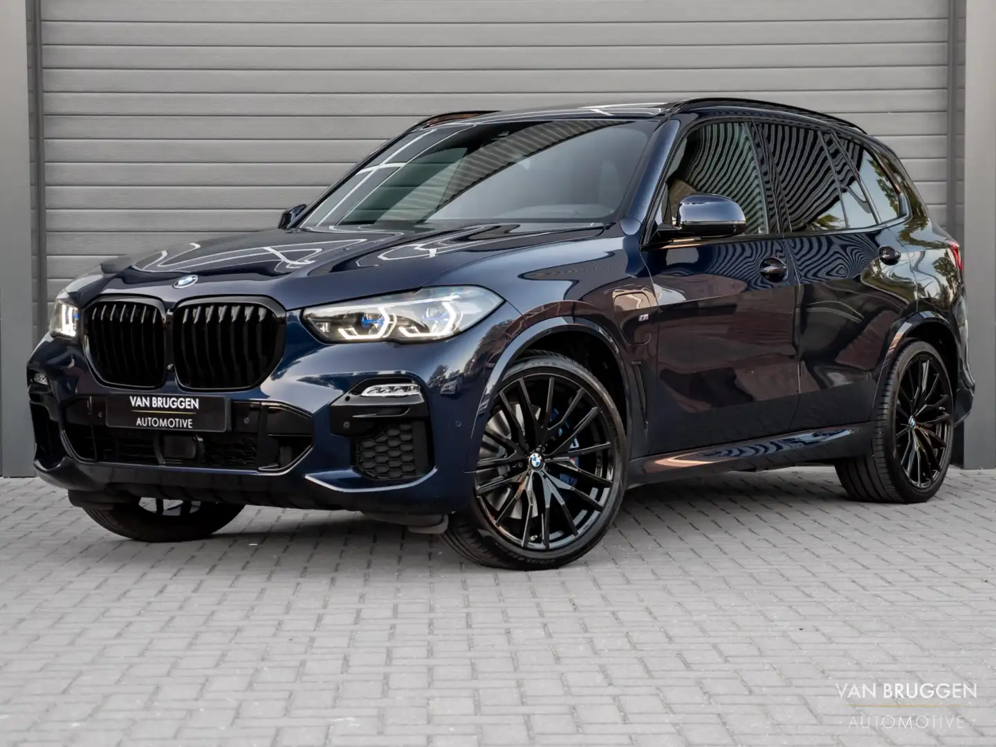 BMW X5 xDrive45e High Executive Pano M-Stoelen Trekhaak L Azul - 1