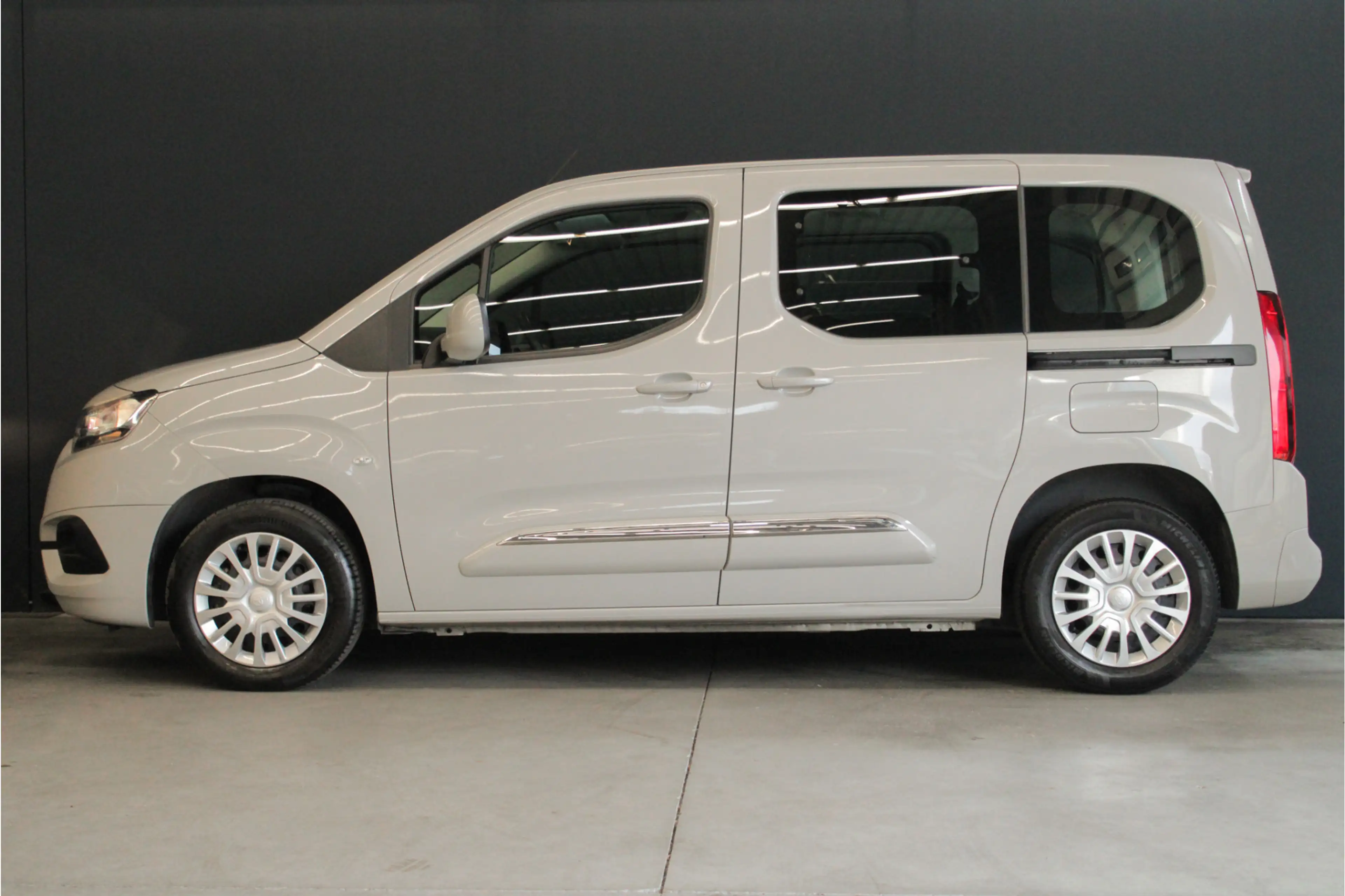 Toyota Proace City Verso 1.2 Turbo Cool |nieuwe distributieriem|deale — photo 15