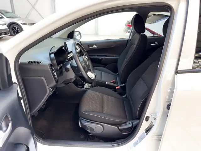 Kia Picanto view 8