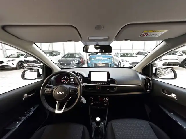 Kia Picanto view 9