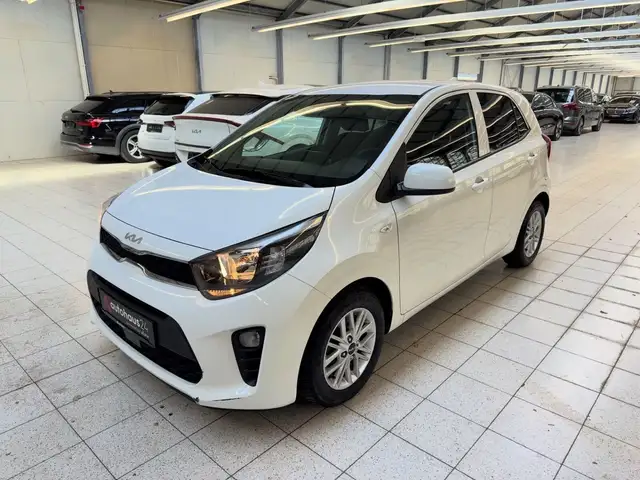Kia Picanto view 3