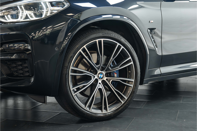 BMW X4 M40i Automaat / Trekhaak / Panoramadak / Comfort A — photo 9