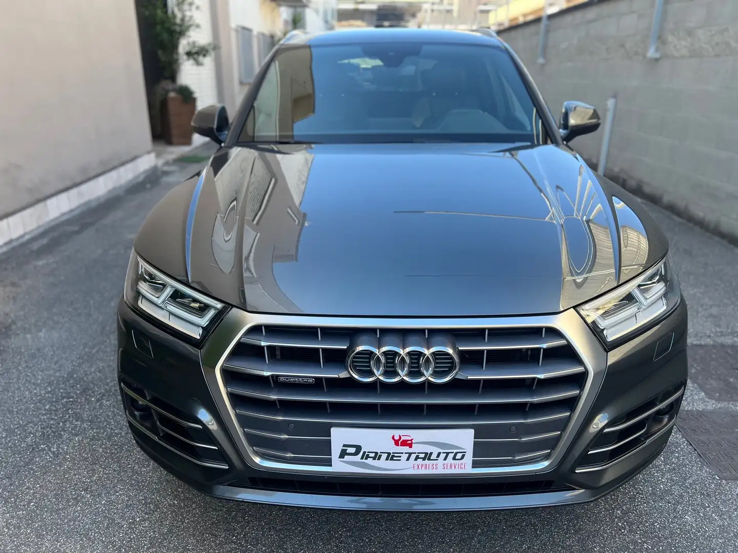 Audi Q5 40 2.0 tdi 190cv S line Plus quattro s-tronic Szürke - 2