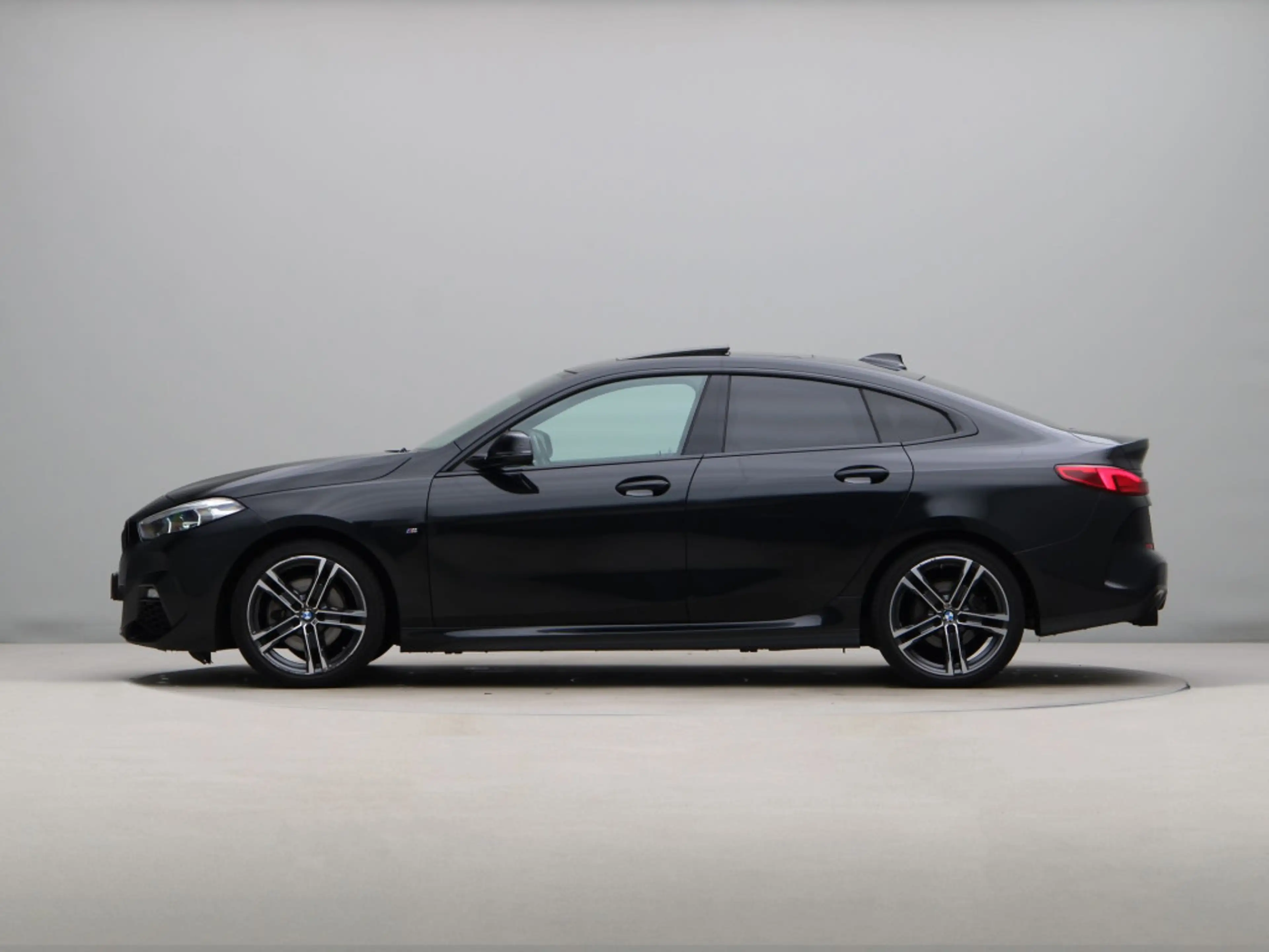 BMW 218 2 Serie Gran Coupé 218i M Sport — photo 11