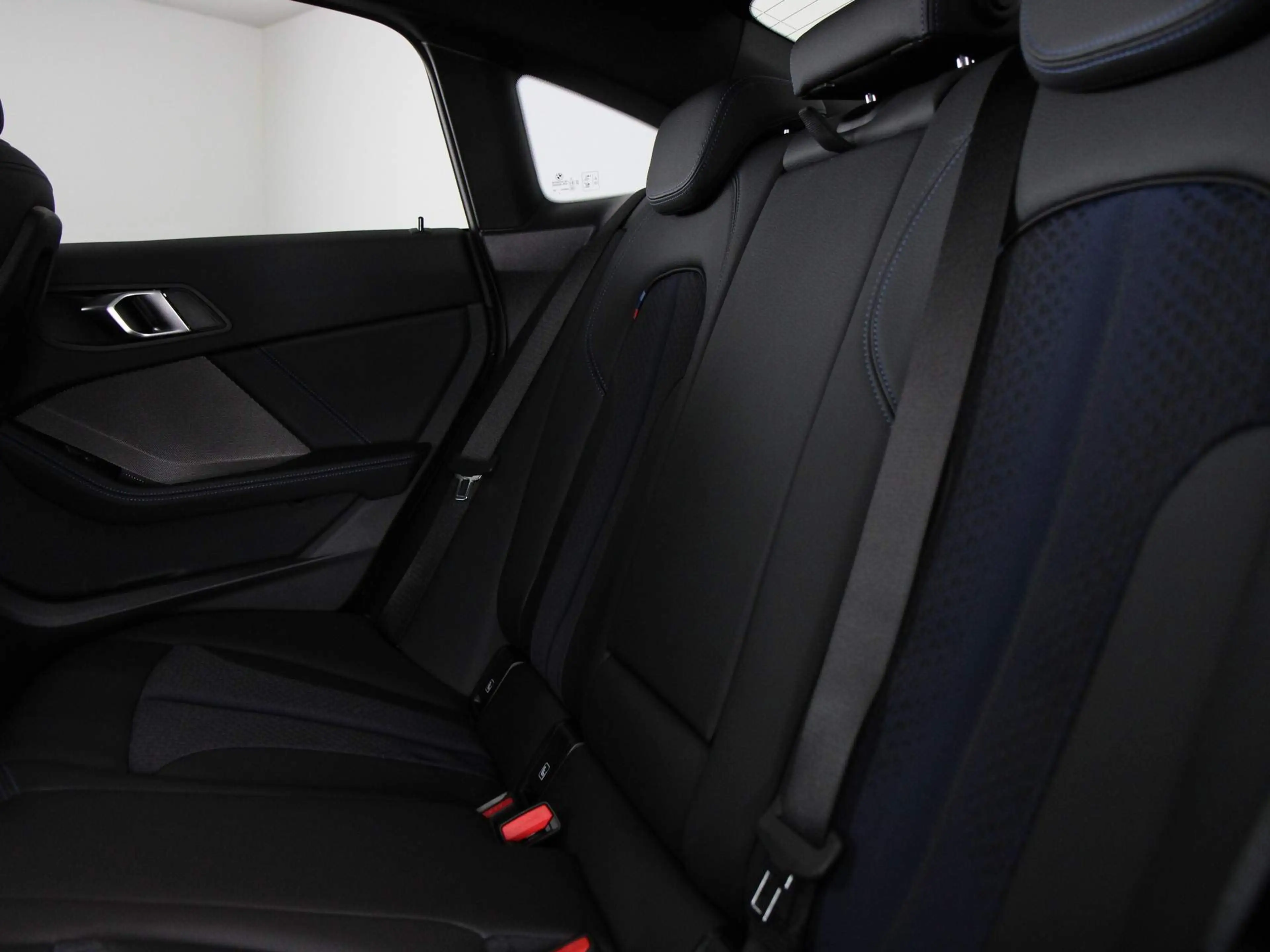 BMW 218 2 Serie Gran Coupé 218i M Sport — photo 15