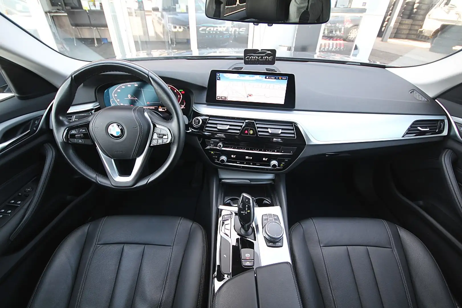 BMW 520 520d Touring Aut. |LED |Virtual Cockpit |Anhäng... Grau - 2