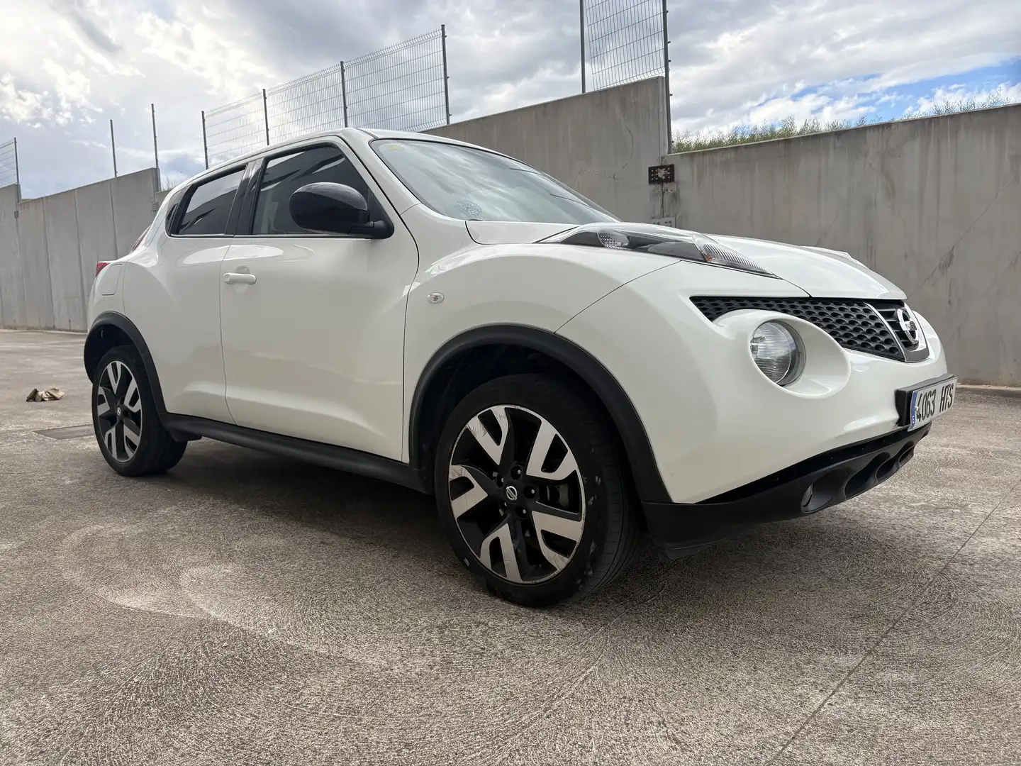 Nissan Juke 1.6i N-Tec - 2