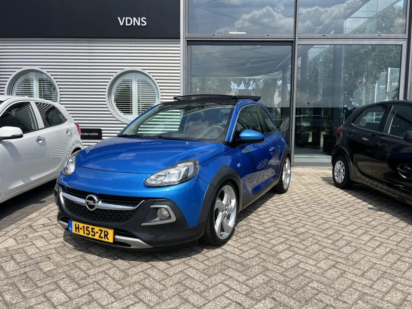 Opel Adam 1.0 Turbo Rocks Open Dak / Cruise Control / Stoelv Blauw - 2