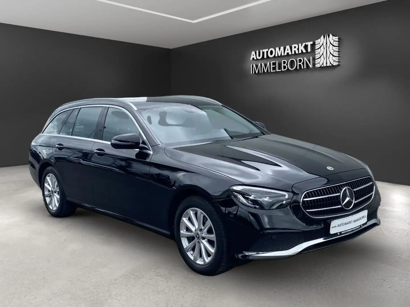 Mercedes-Benz E 300 Avantgarde Vollleder*LED*Kamera*Wides*DAB* Schwarz - 1
