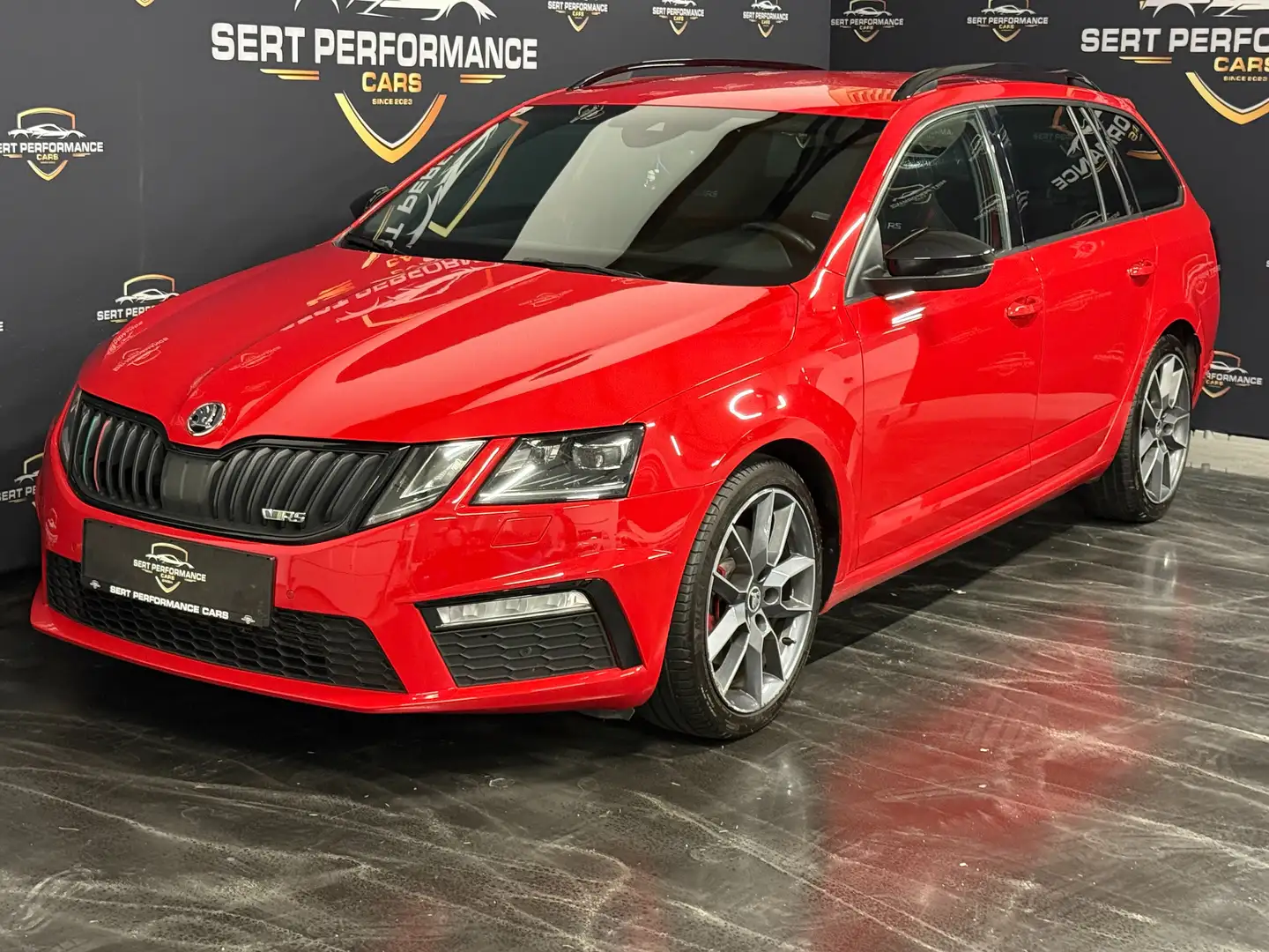 Skoda Octavia RS 4x4 Rouge - 2