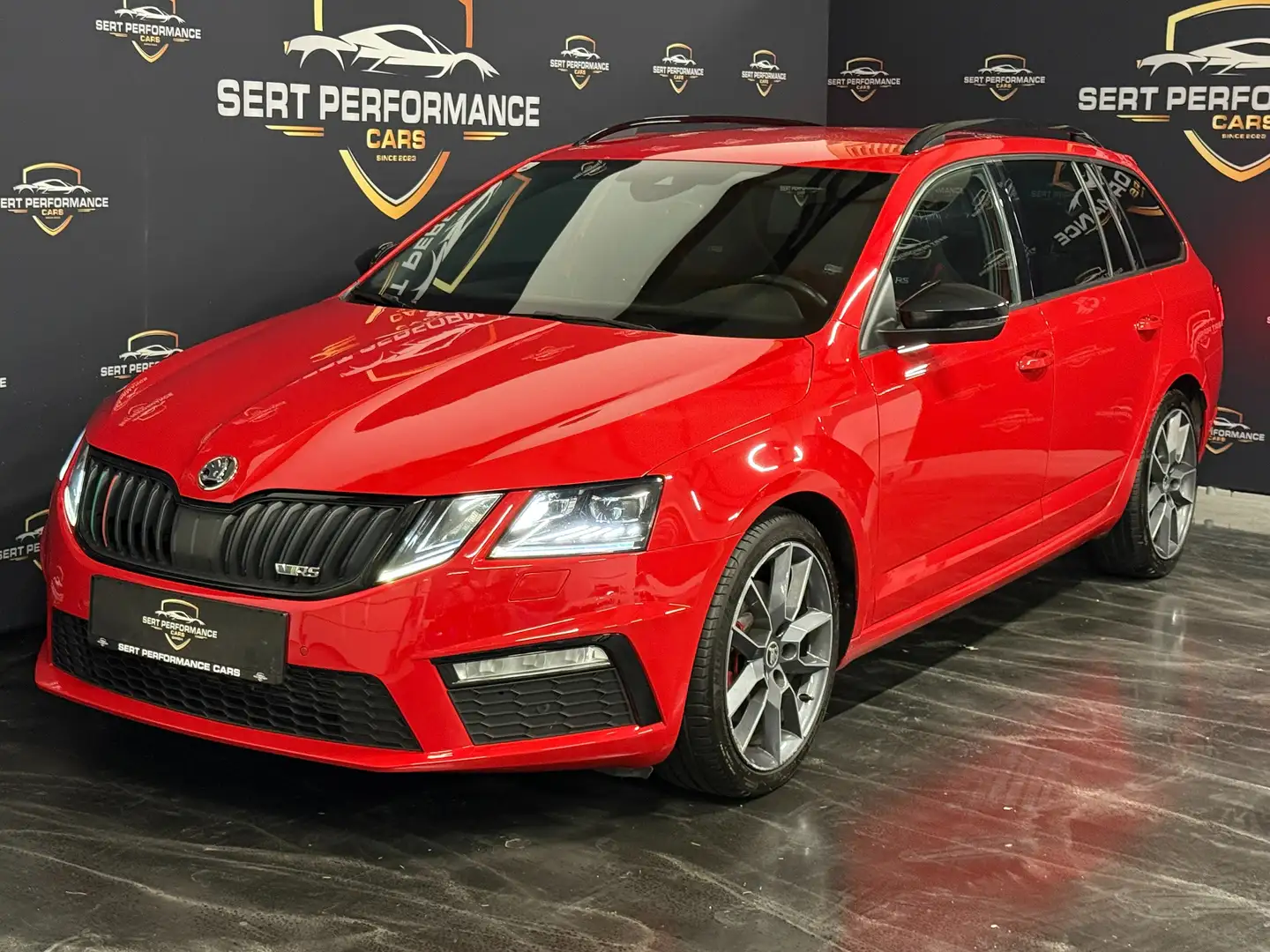 Skoda Octavia RS 4x4 Rouge - 1