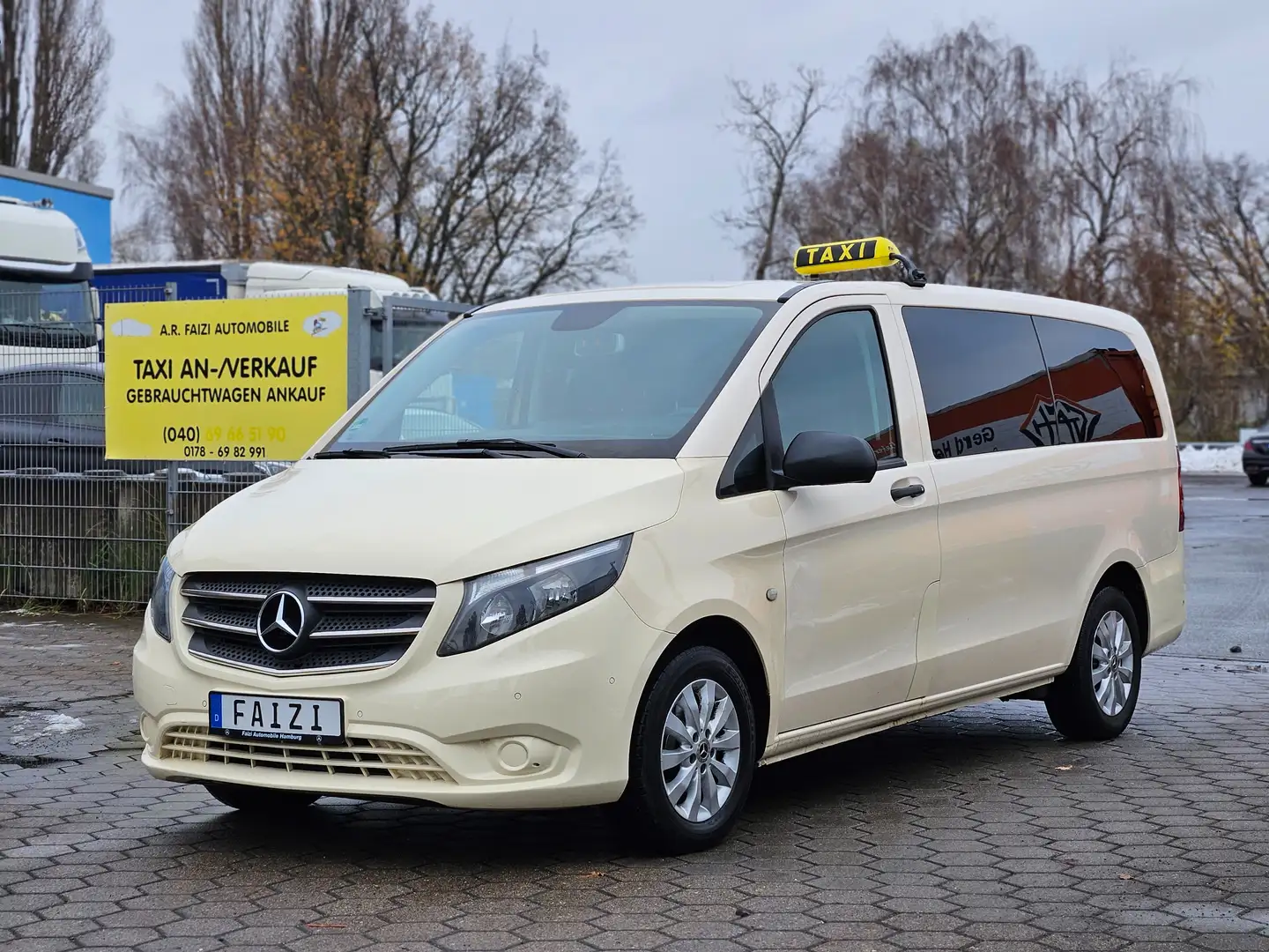 Mercedes-Benz Vito 116 CDI BT 9 Sitzer lang Beige - 1