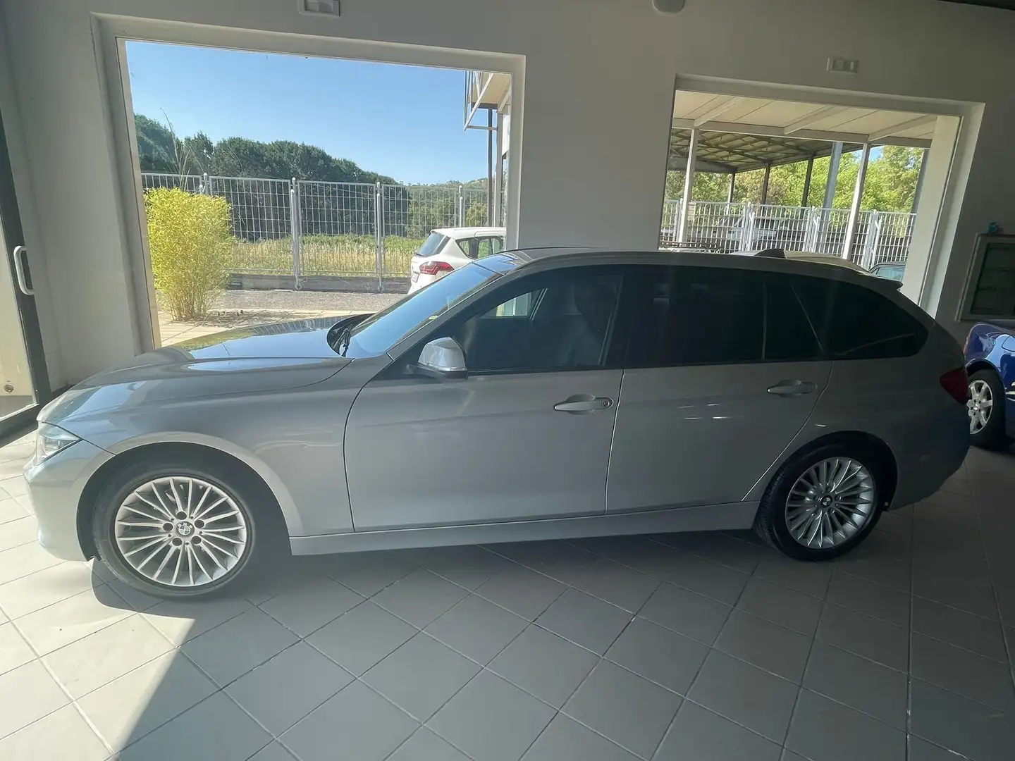 BMW 320 320d Touring xdrive Msport Grigio - 2