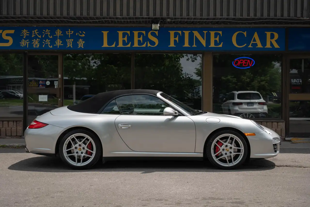 Porsche 911 снимка Porsche 911