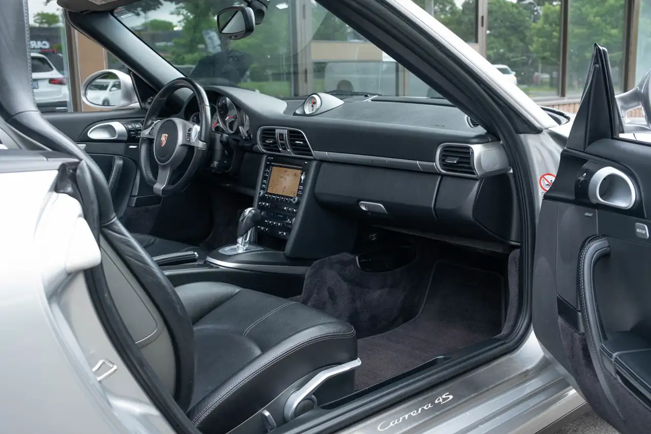 Porsche 911 снимка Porsche 911