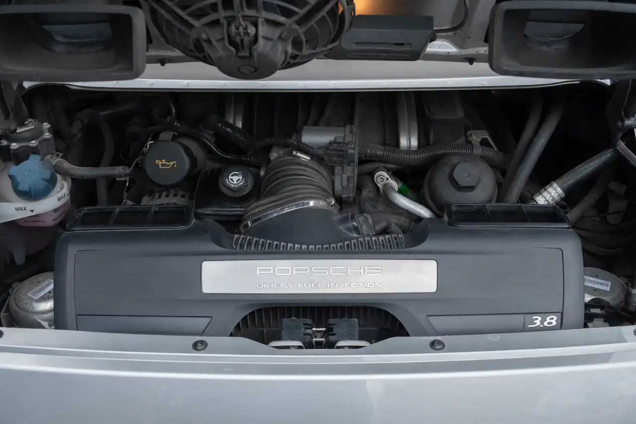 Porsche 911 снимка Porsche 911