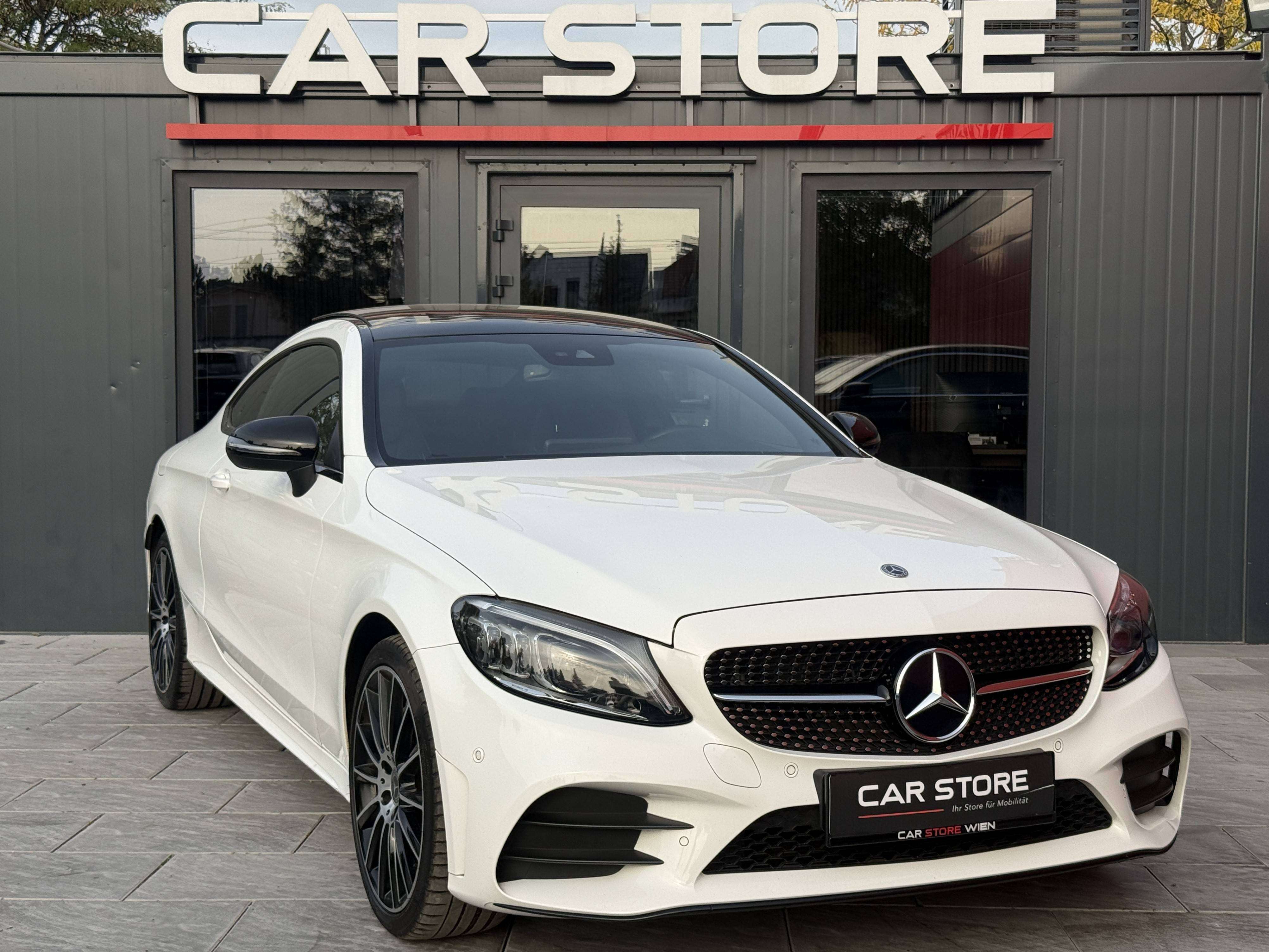 Mercedes-Benz C 220