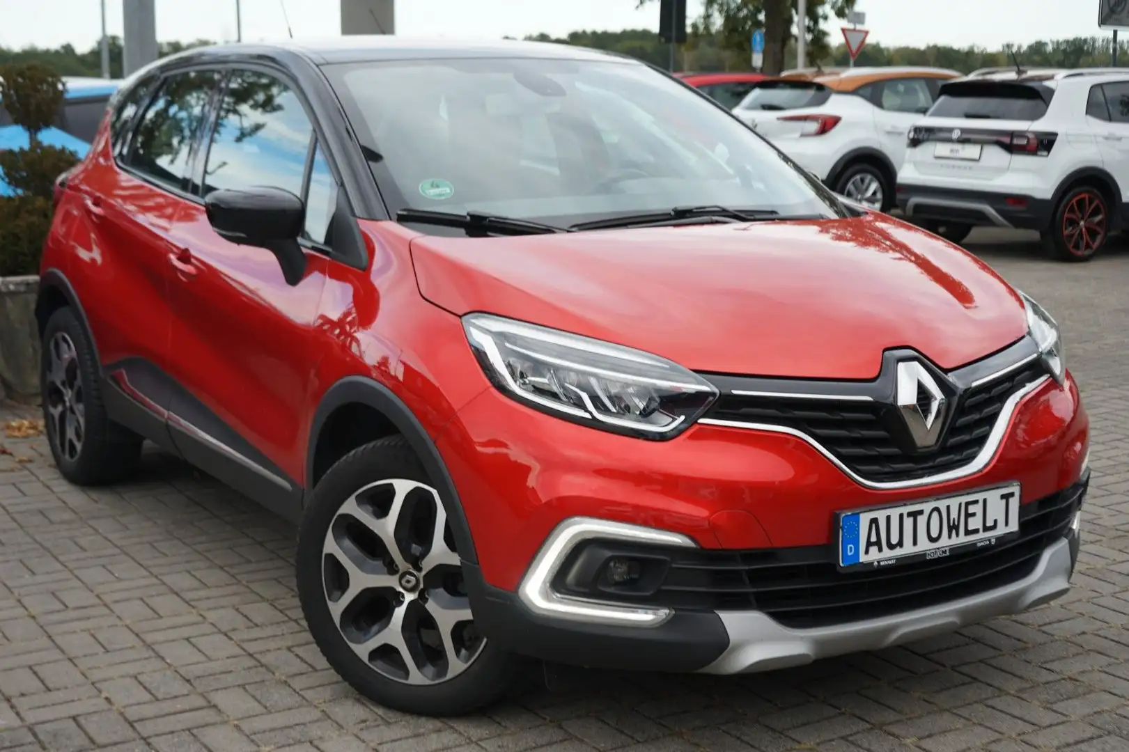 Renault Captur TCe 90 Intens Rouge - 2