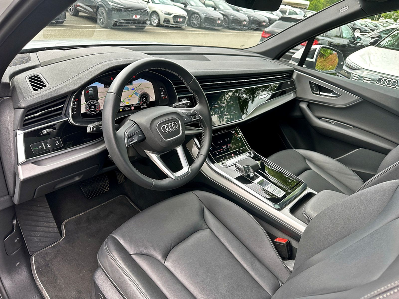Audi Q7 55TFSI qu S LINE BLACK HUD PANO AHK 7-SITZER — photo 10