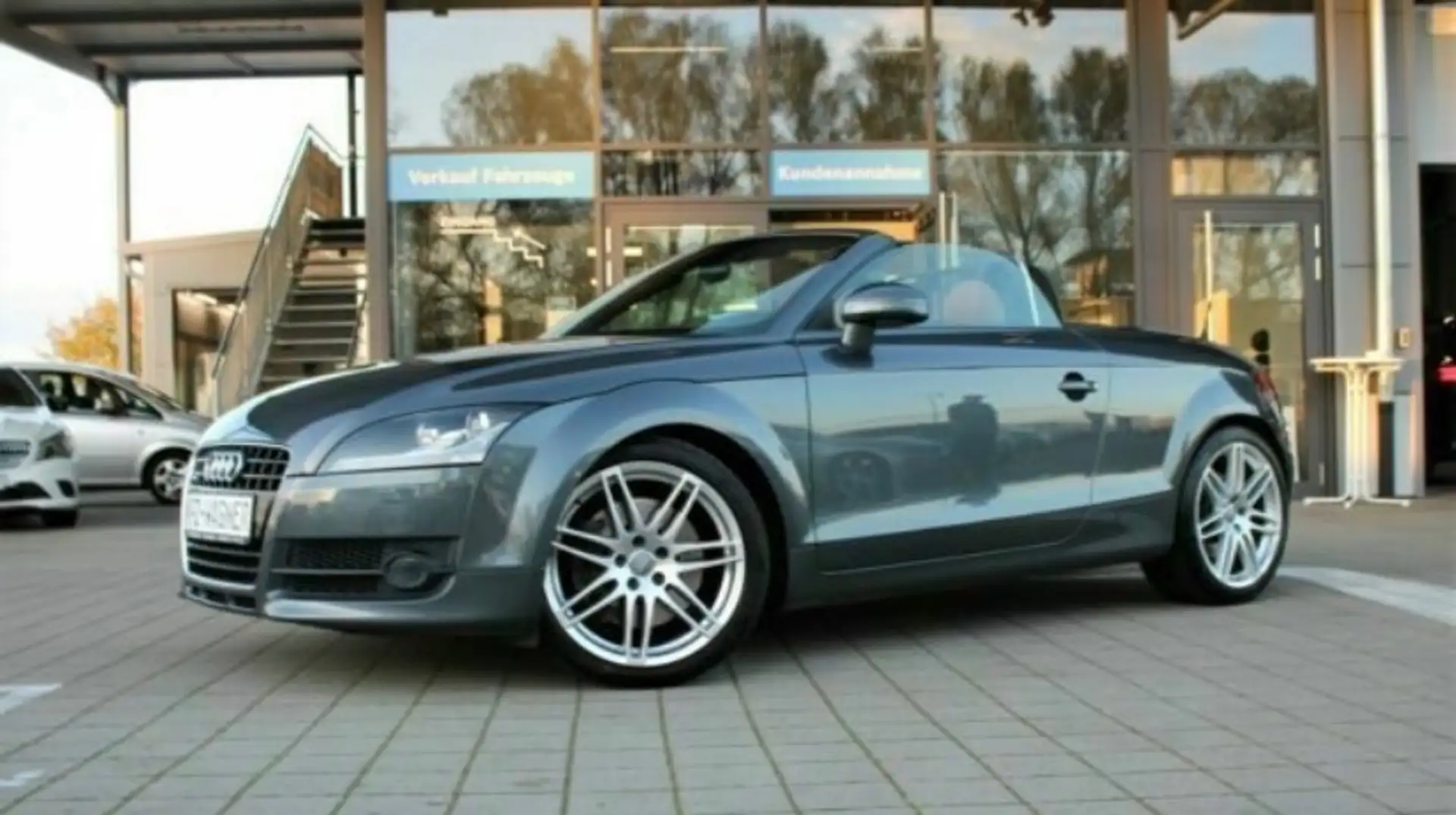 Audi TT TT Roadster 3.2 quattro 6V DSG Cabrio 250 PS Grau - 1