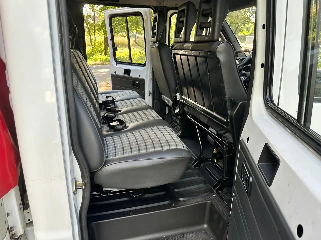 Peugeot Boxer 2.5 TD 1,Hand Doppelkabine*52.000 km* AHK, foto 11