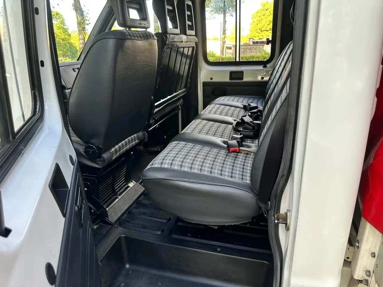 Peugeot Boxer 2.5 TD 1,Hand Doppelkabine*52.000 km* AHK, foto 12